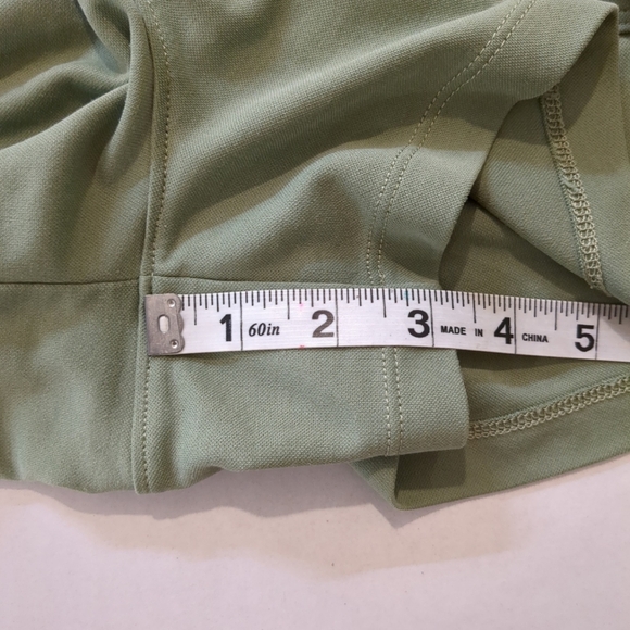 Lou & Grey Women's Olive Green Sleeveless Shorts Romper, Size M - Picture 6 of 9